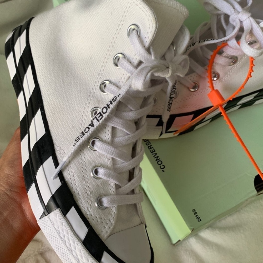 Off-white Converse - Picture 4 of 4
